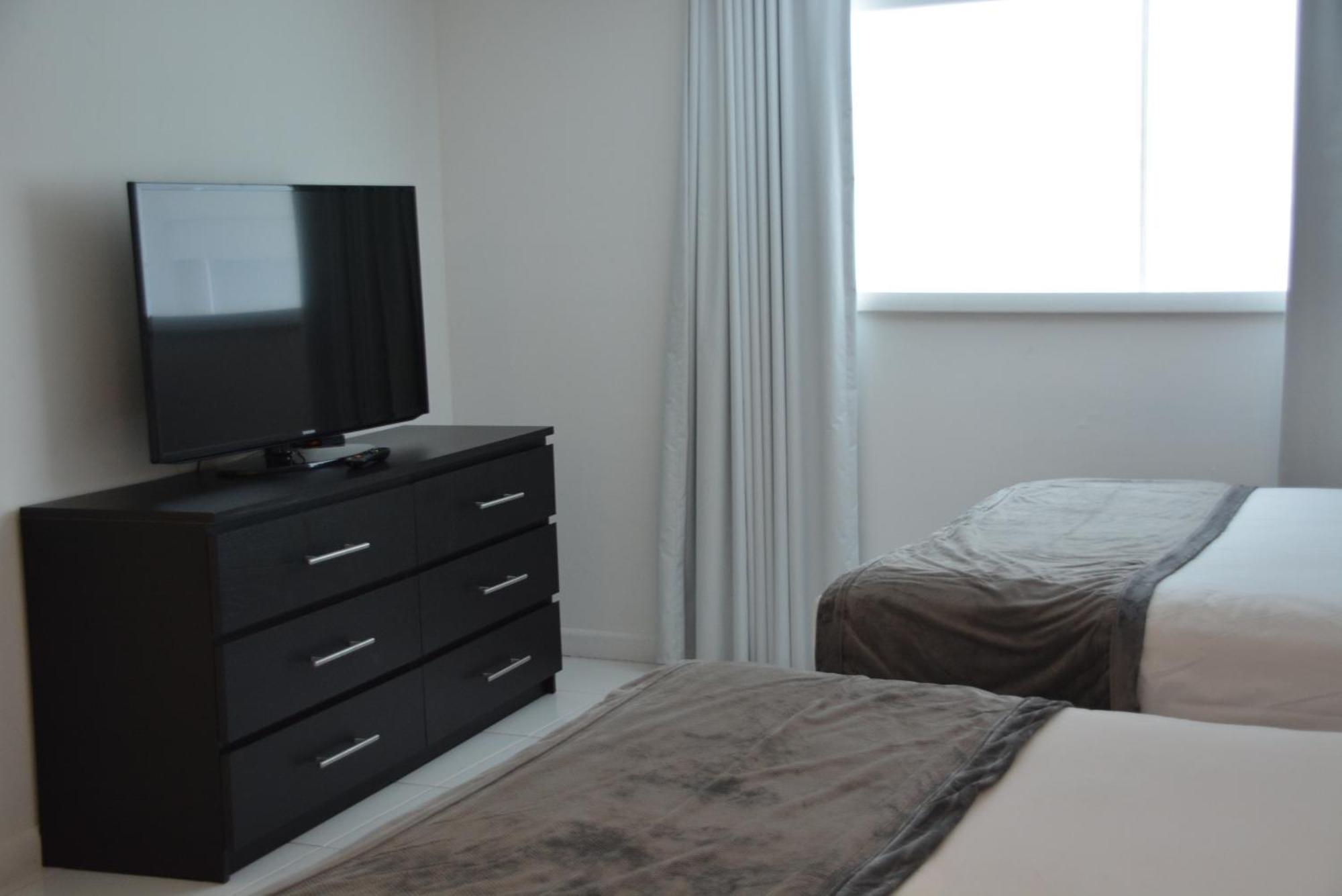 New Point Miami Beach Apartments Eksteriør bilde
